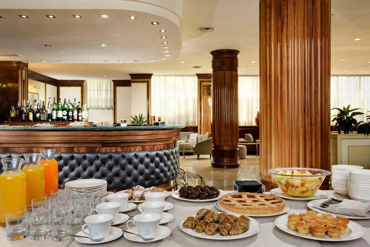 Una Hotels Scandinavia Milano  Milan