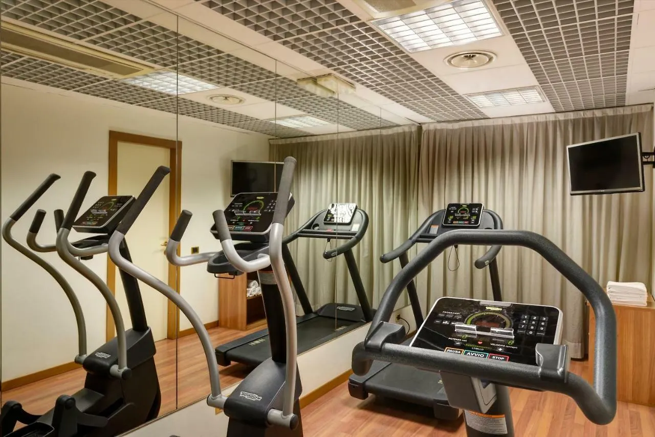 Una Hotels Scandinavia Milano  Milan