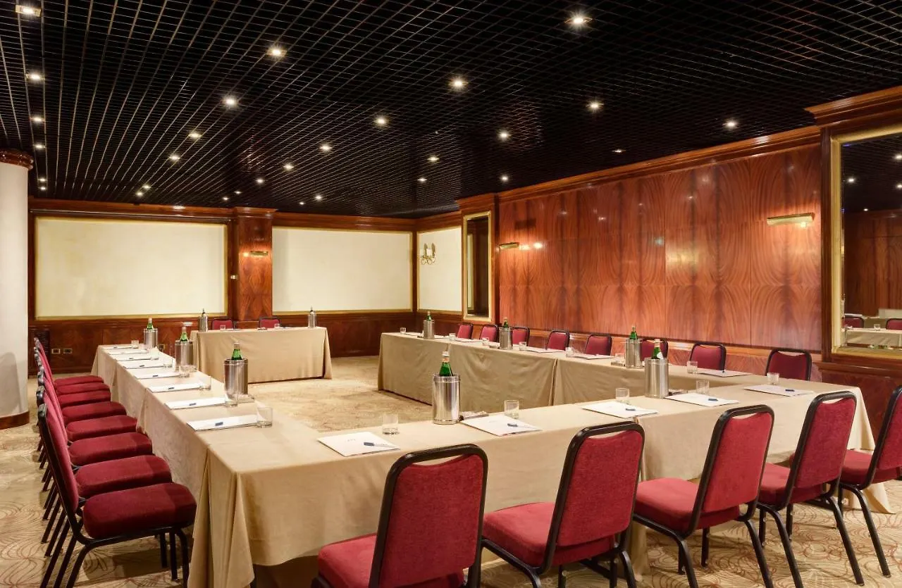 Una Hotels Scandinavia Milano 4*, Milan Italy