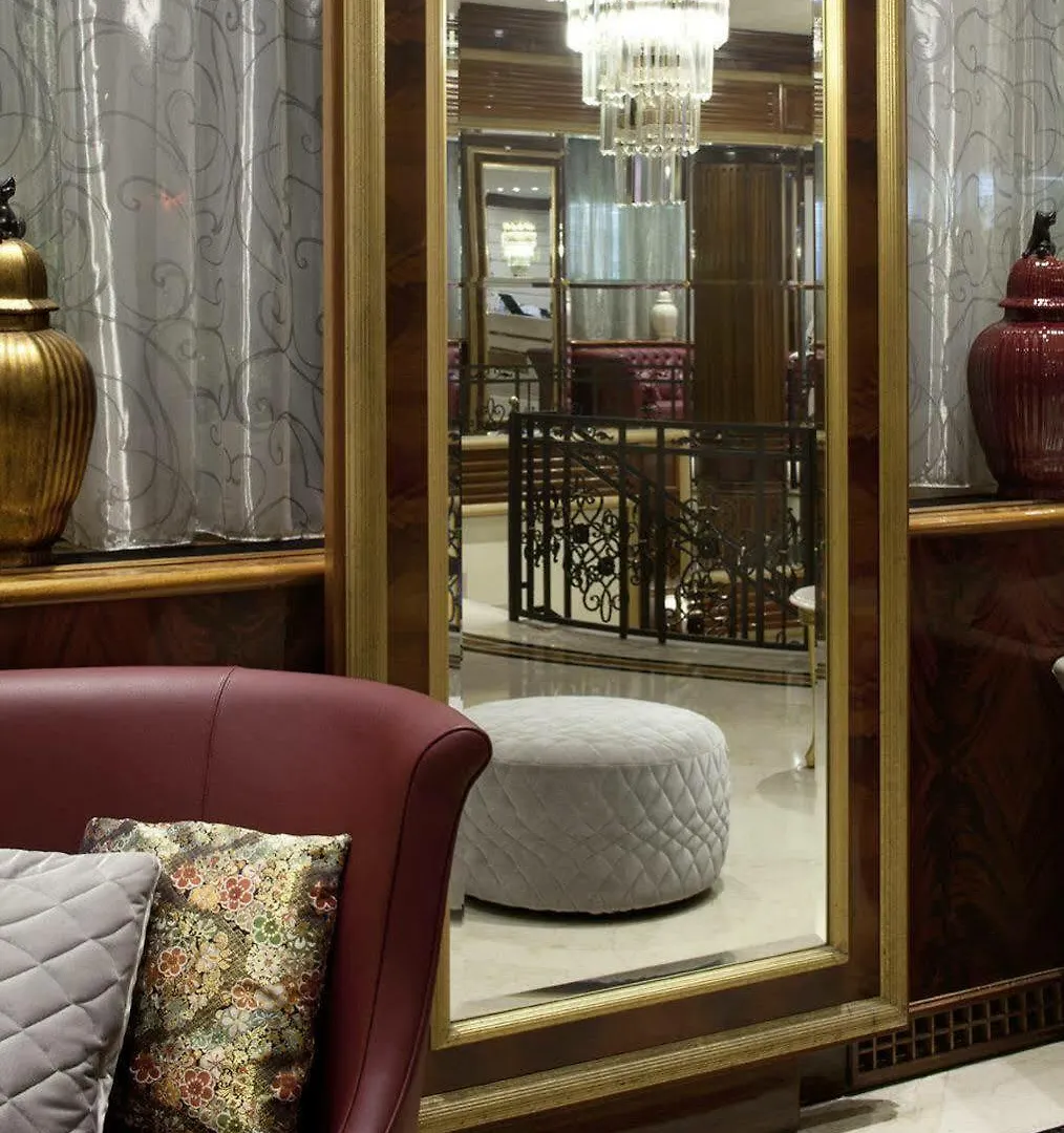 Una Hotels Scandinavia Milano 4*, Milan Italy
